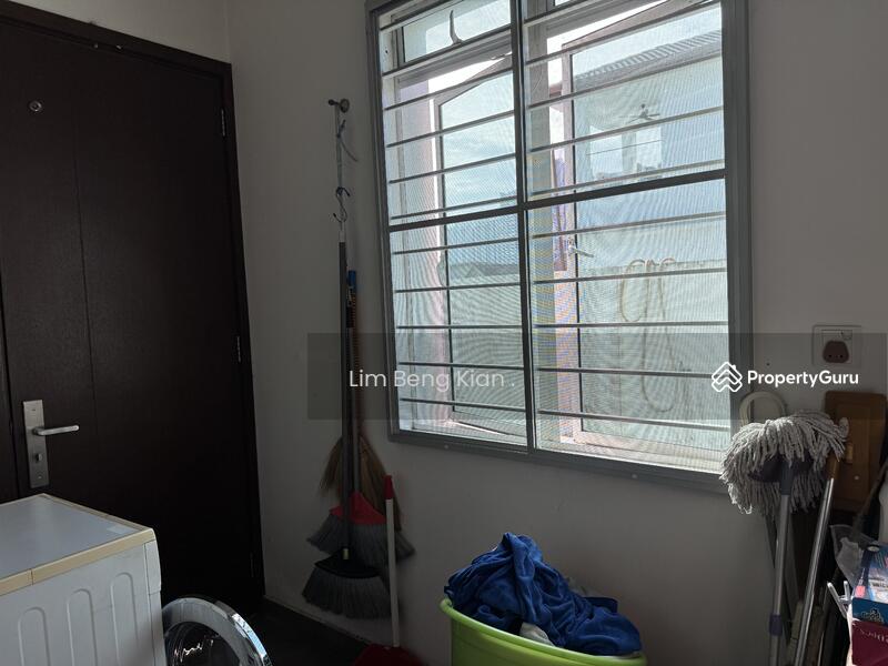 For Sale - Double storey bungalow kampung baru Balakong