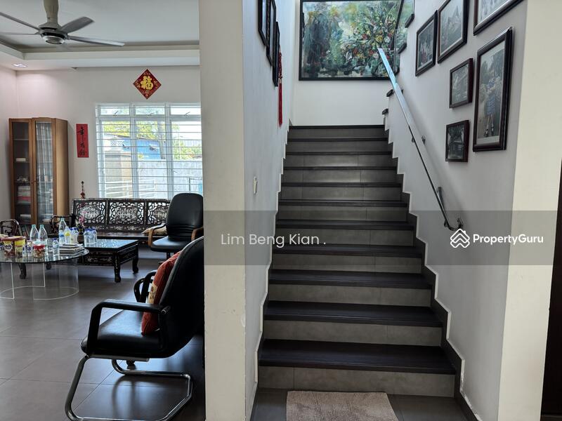 For Sale - Double storey bungalow kampung baru Balakong