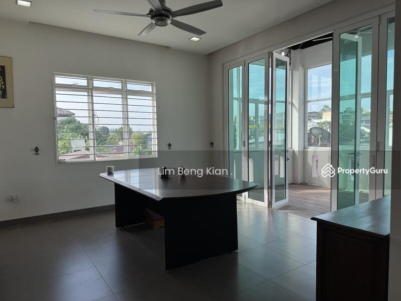 For Sale - Double storey bungalow kampung baru Balakong