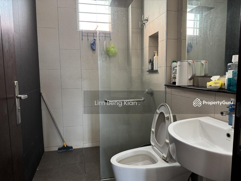For Sale - Double storey bungalow kampung baru Balakong