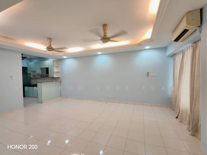 2-storey Terraced House for Rent in Bandar Bukit Raja (Klang) - Veni Foo Yoke Fuang - Living Room - PropertyGuru.com.my