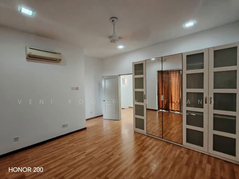 2-storey Terraced House for Rent in Bandar Bukit Raja (Klang) - Veni Foo Yoke Fuang - Bedroom - PropertyGuru.com.my