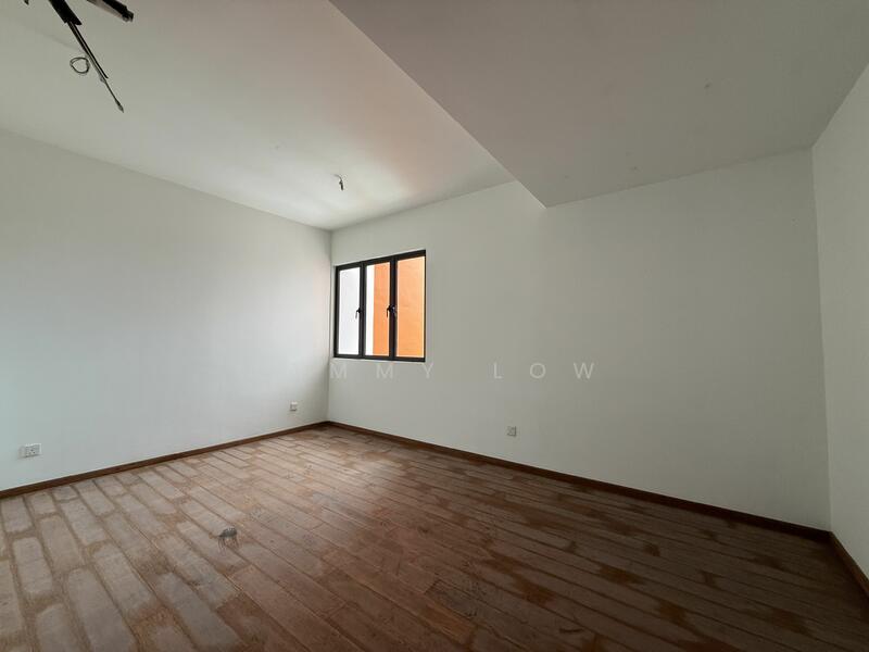 Ponderosa Lakeside Apartment untuk Untuk Dijual - RM 750,000, Feb 2026 - PropertyGuru.com.my