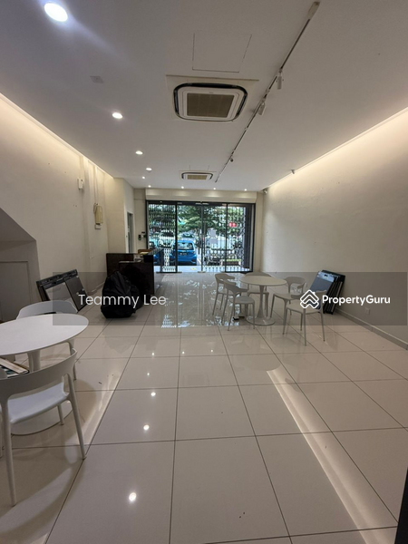 For Sale - 3sty With Basement Shop Office Mainroad Bandar Mahkota Cheras