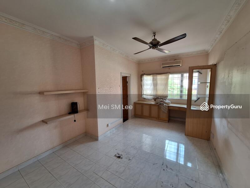 Taman Bukit Permai, Bandar Sg Long Bedroom