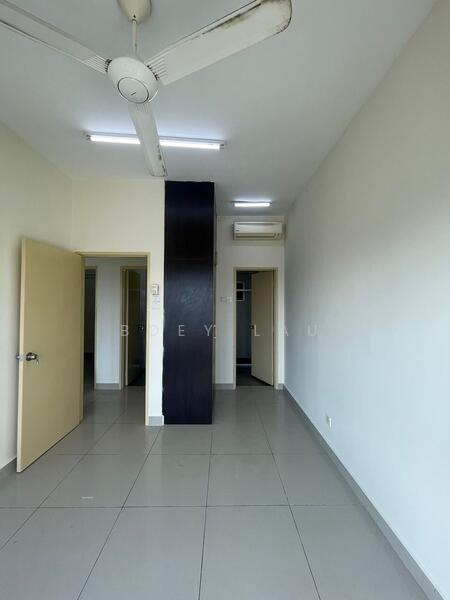 For Rent - OUG Parklane