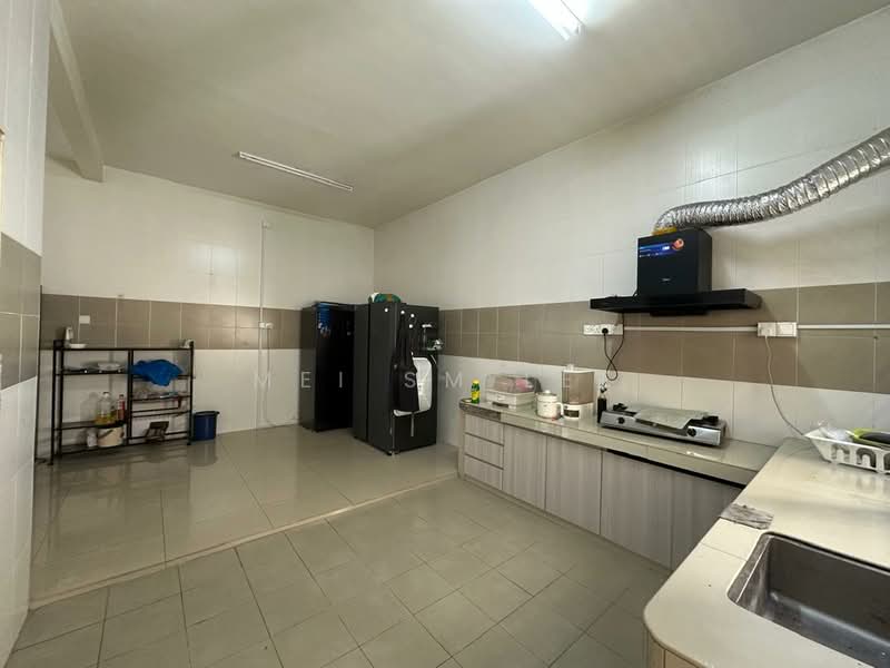 Semi-Detached House for Sale in Taman Bukit Prima (Cheras) - Mei SM Lee - The Peak, Taman Bukit Prima, Cheras Kitchen - PropertyGuru.com.my