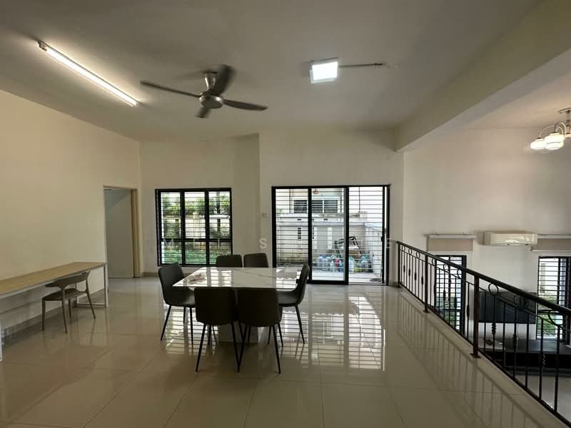 Semi-Detached House for Sale in Taman Bukit Prima (Cheras) - Mei SM Lee - The Peak, Taman Bukit Prima, Cheras Dining Room - PropertyGuru.com.my