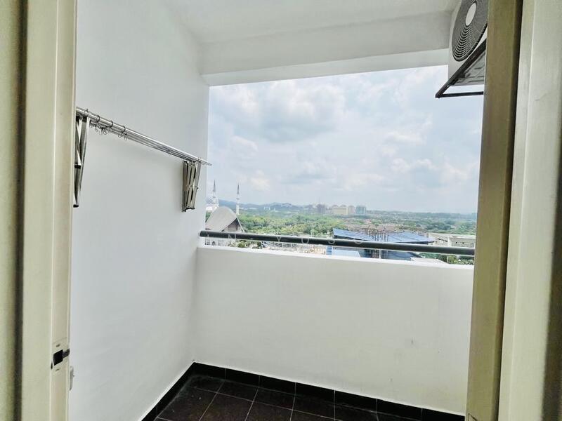 For Rent - Vista Alam