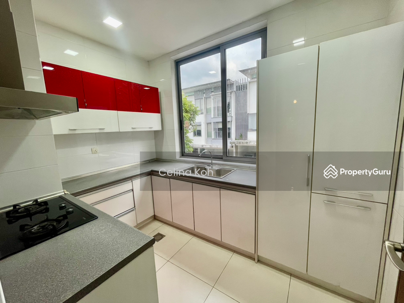 3-storey Terraced House for Sale in Sierramas (Sungai Buloh) - Celina Koh - PropertyGuru.com.my