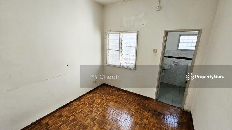 Untuk Dijual - Bercham, Pakatan Jaya Intermediate Corner