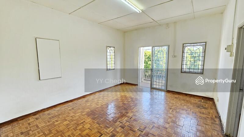 Untuk Dijual - Bercham, Pakatan Jaya Intermediate Corner