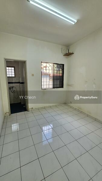 Untuk Dijual - Bercham, Pakatan Jaya Intermediate Corner