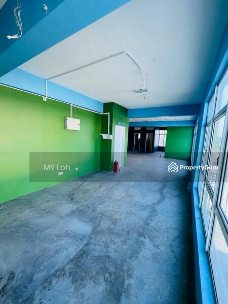 For Rent - END LOT The Reef @ Rawang Office