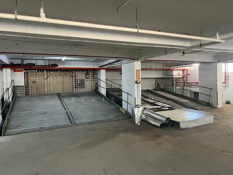 For Rent - Commercial Shop Office lot 5167sqft Georgetown Macalister Whole floor