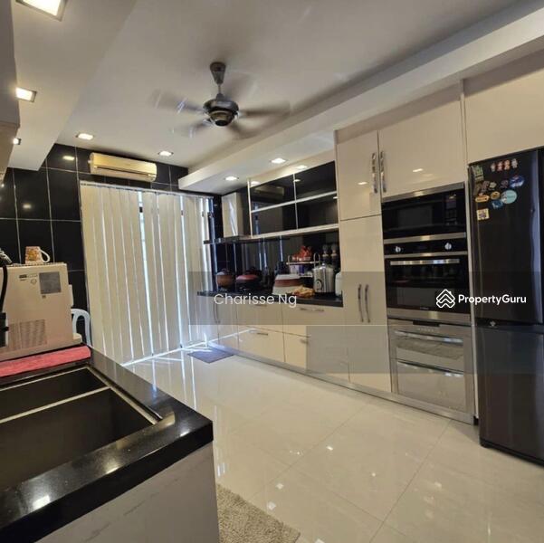 For Sale - Twin Palms Areca (2.5 Sty Semi-D Type A)