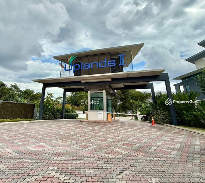 For Sale - 3Sty Bungalow Corner Unit @ Uplands 2, Tambun Ipoh