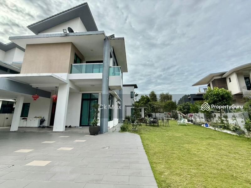 For Sale - 3Sty Bungalow Corner Unit @ Uplands 2, Tambun Ipoh