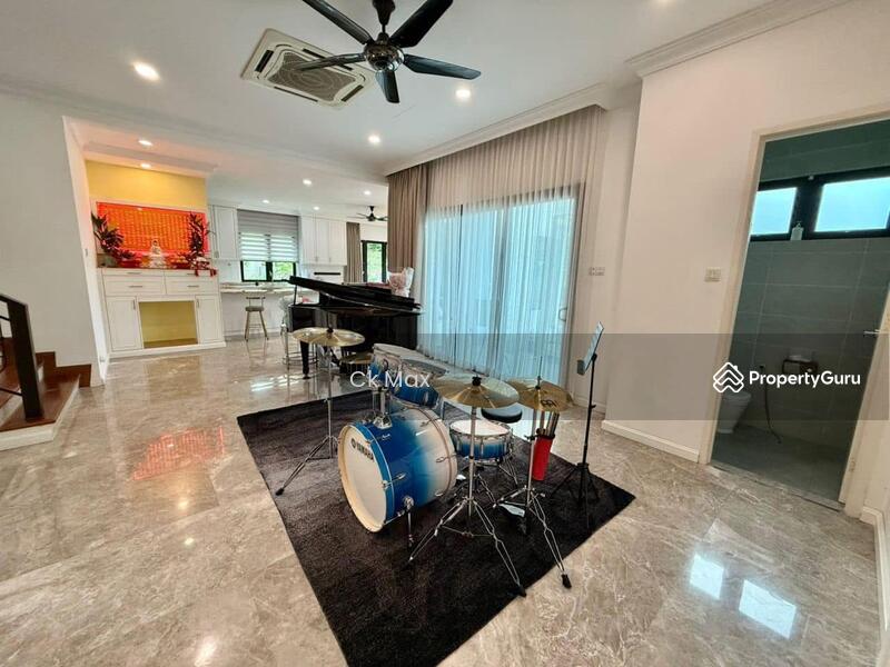For Sale - 3Sty Bungalow Corner Unit @ Uplands 2, Tambun Ipoh