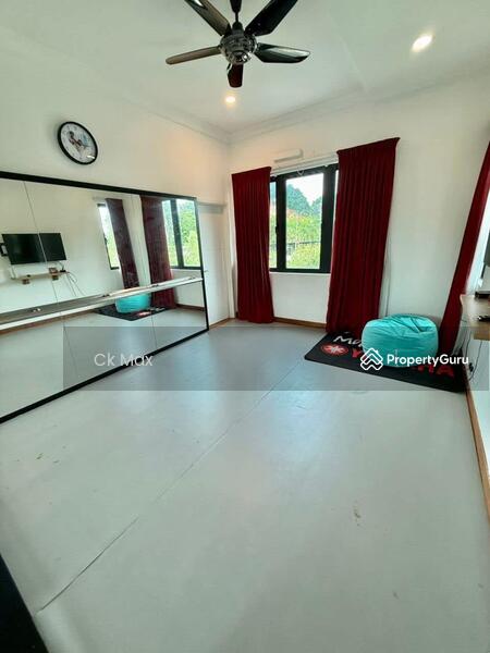 For Sale - 3Sty Bungalow Corner Unit @ Uplands 2, Tambun Ipoh