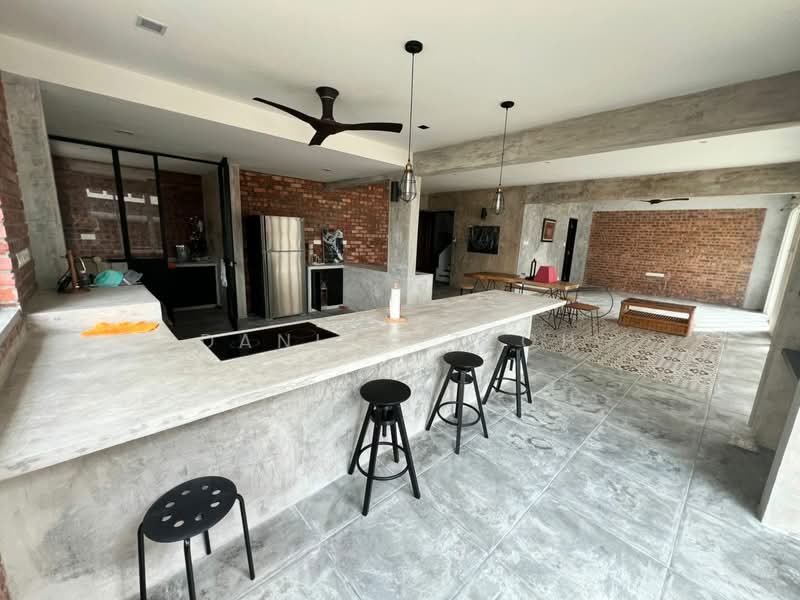 For Rent - Hilltop Villas