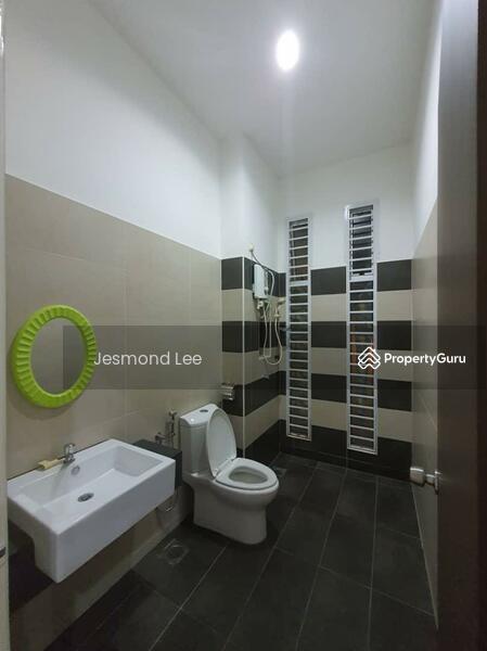 Rumah Teres 2 Tingkat untuk Dijual di Taman Mount Austin (Tebrau) - Jesmond Lee - PropertyGuru.com.my