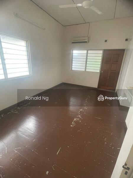 For Sale - 2 Storey Semi Detached Greenlane