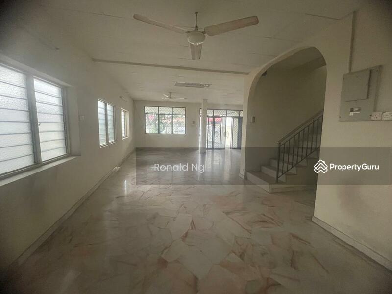 For Sale - 2 Storey Semi Detached Greenlane