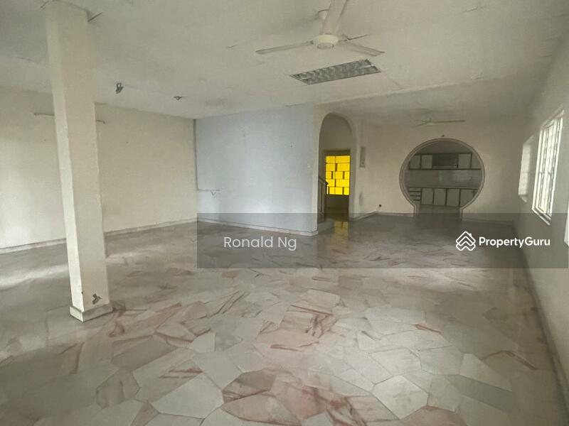 For Sale - 2 Storey Semi Detached Greenlane