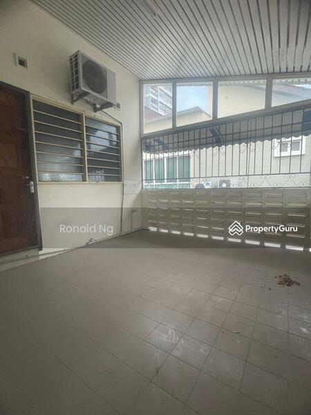 For Sale - 2 Storey Semi Detached Greenlane