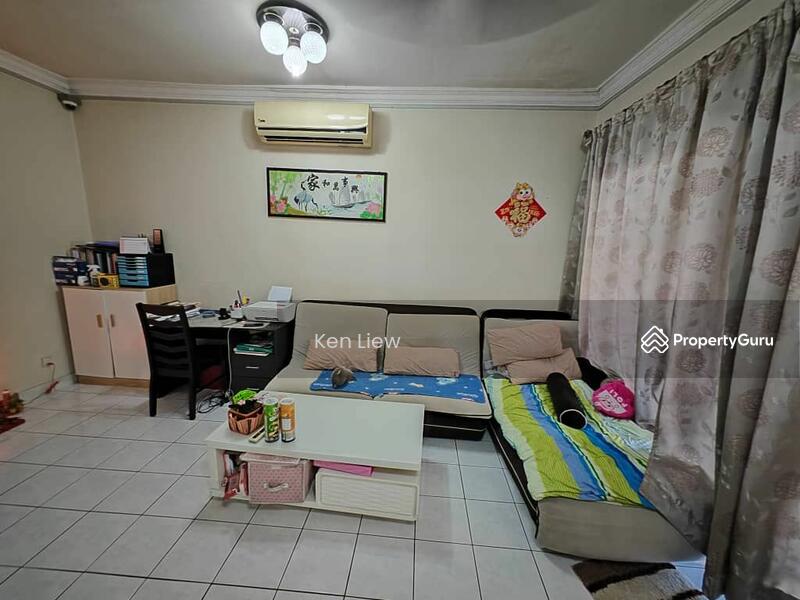 For Sale - Terrace house at Puchong Utama (Seksyen 10)