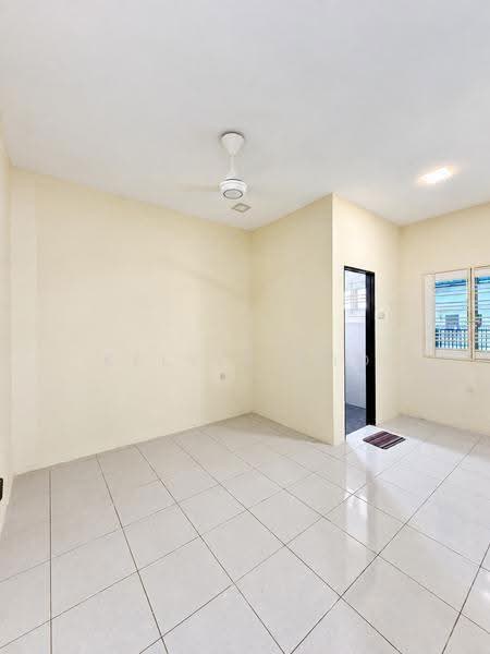 Rumah Kluster untuk Dijual di Teluk Intan (Perak) - Kelvin Foo - Interior - PropertyGuru.com.my
