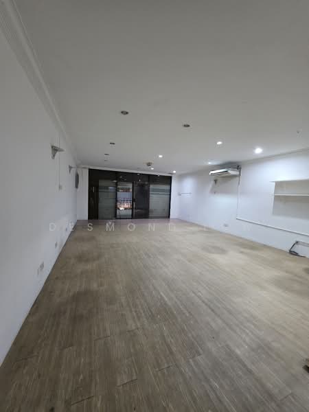 Shop / Office for Rent in Gelugor (Penang) - Desmond Low - PropertyGuru.com.my
