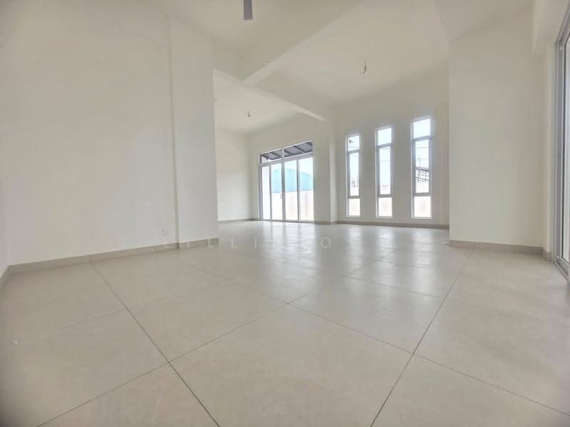 Bungalow House for Sale in Taman Kota Permai (Bukit Mertajam) - Lillie Ong - Living Room - PropertyGuru.com.my