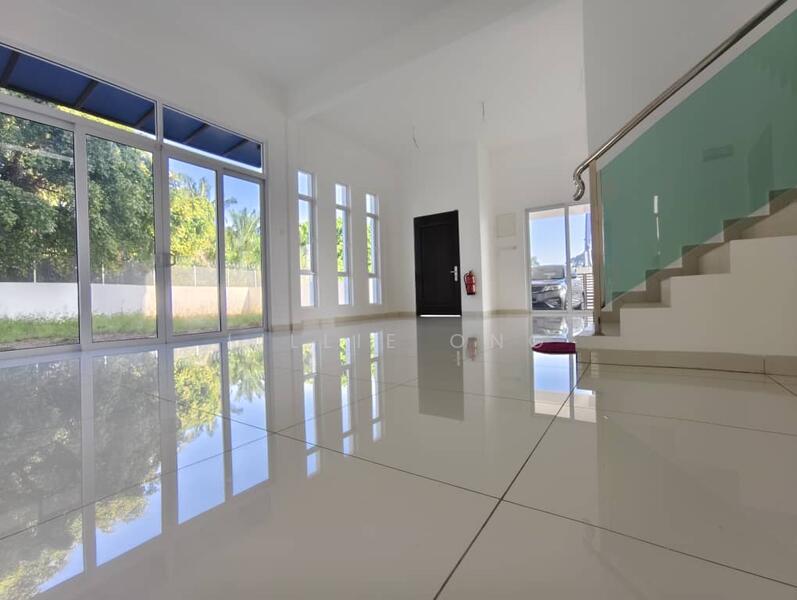 Untuk Dijual - TAMAN LEMBAH PERMAI
