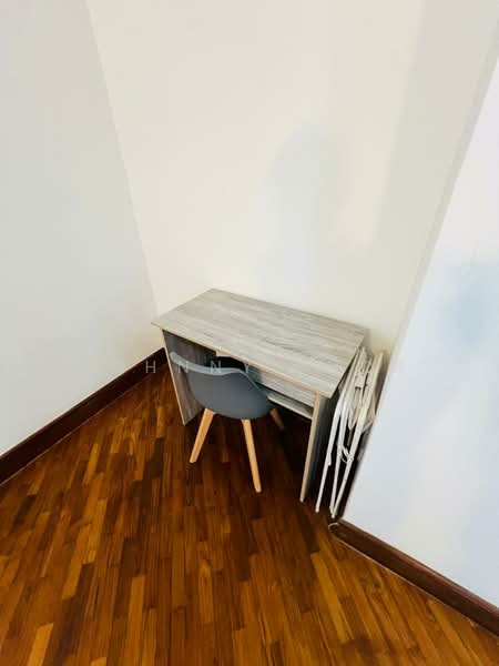 Service Residence for Rent at Soho Suites Serviced Residence @ KLCC - Johnny Khor - Study - PropertyGuru.com.my