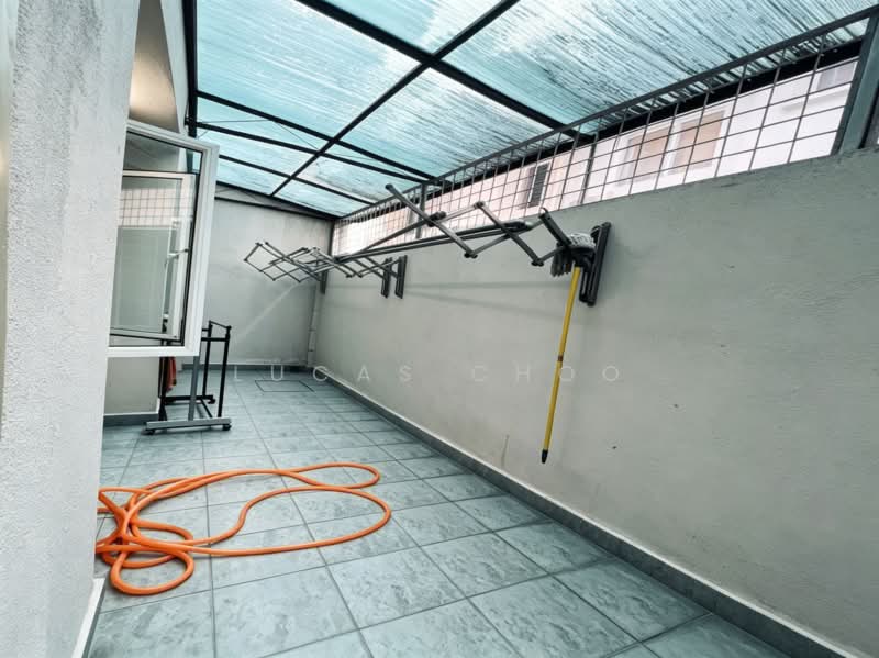 3.5-storey Terraced House for Sale in Bukit Wangsamas (Setiawangsa) - Lucas Choo - Balcony - PropertyGuru.com.my
