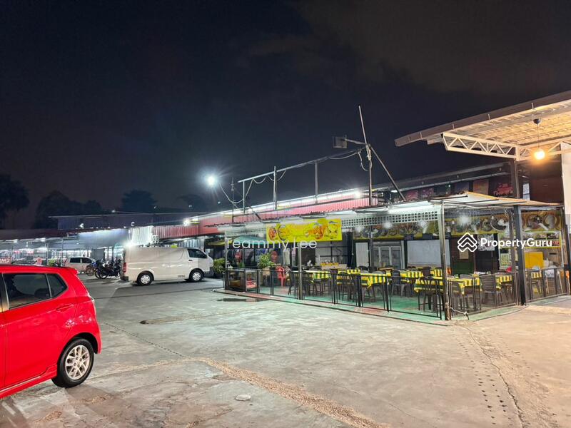 For Sale - ROI 5.3% 27265sf Commercial Land Mainroad Hulu Langat Batu 9, Fully Tenanted