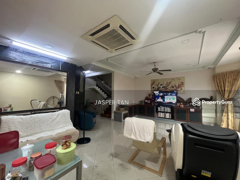 Untuk Dijual - 3.5 Storey Semi-D @ Pinggiran Bukit Segar, KL