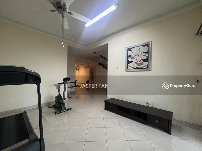 Untuk Dijual - 3.5 Storey Semi-D @ Pinggiran Bukit Segar, KL