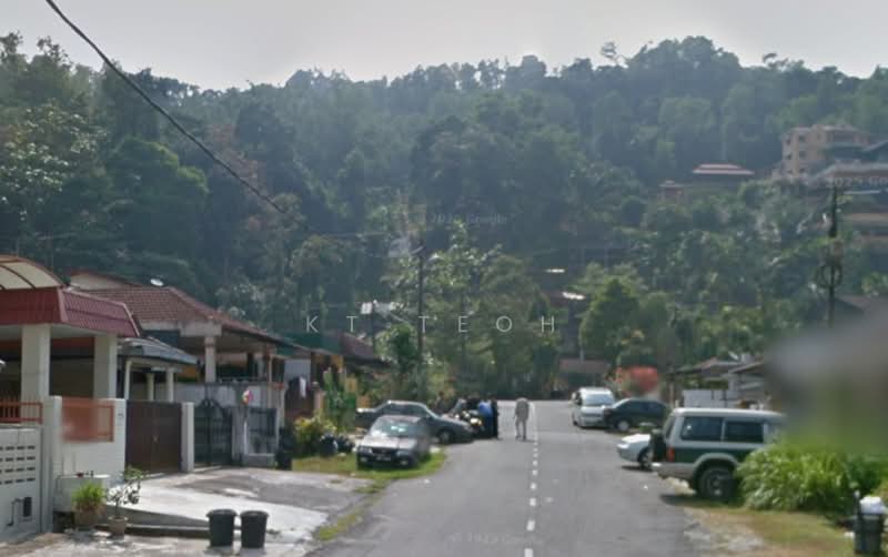 1-storey Terraced House for Sale in Ampang Jaya (Ampang) - KT Teoh - Exterior - PropertyGuru.com.my
