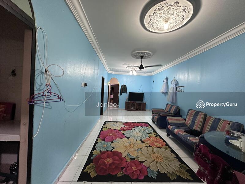 For Sale - Kulai Kulai Kulais