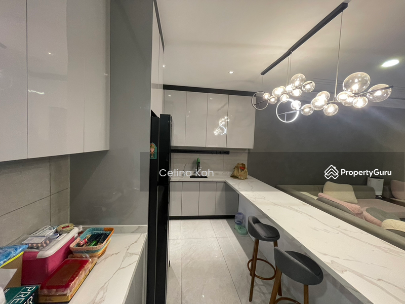 2.5-storey Terraced House for Sale in Valencia (Sungai Buloh) - Celina Koh - PropertyGuru.com.my