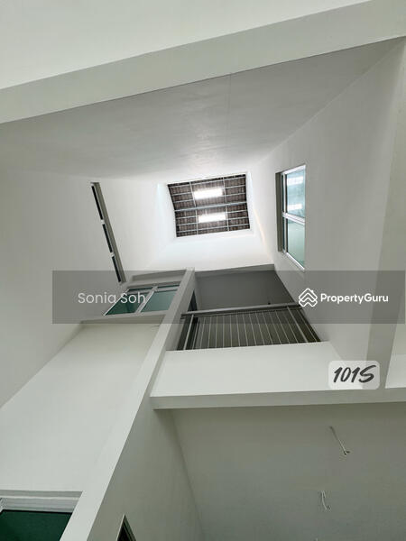 Rumah Teres 2 Tingkat untuk Dijual di Kota Kemuning (Shah Alam) - Sonia Soh - PropertyGuru.com.my