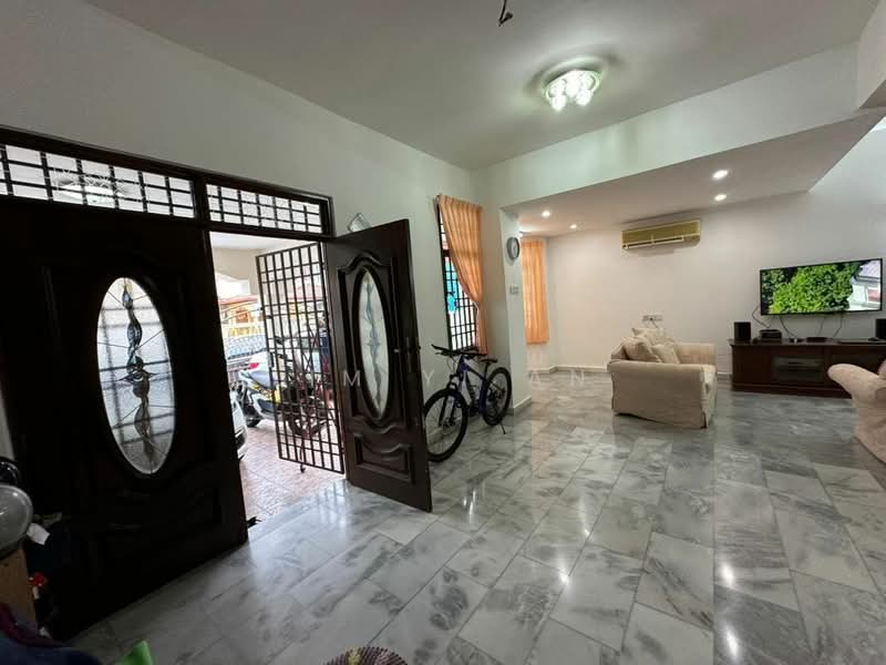 Rumah Teres 2 Tingkat untuk Dijual di Sungai Nibong (Bayan Lepas) - Lim Yi An - PropertyGuru.com.my