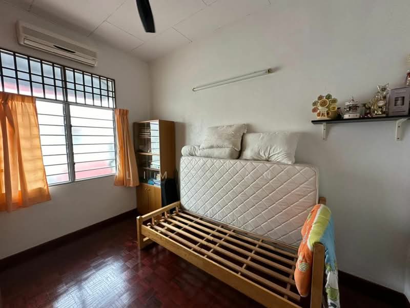 Rumah Teres 2 Tingkat untuk Dijual di Sungai Nibong (Bayan Lepas) - Lim Yi An - PropertyGuru.com.my