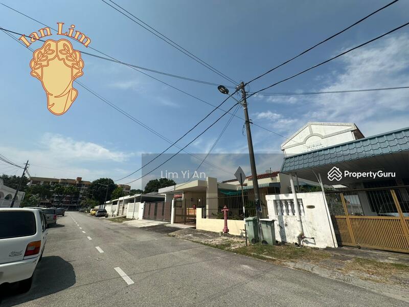 For Sale - 3 Bedrooms Semi-Detached House Pulau Pinang, Jelutong, Penang