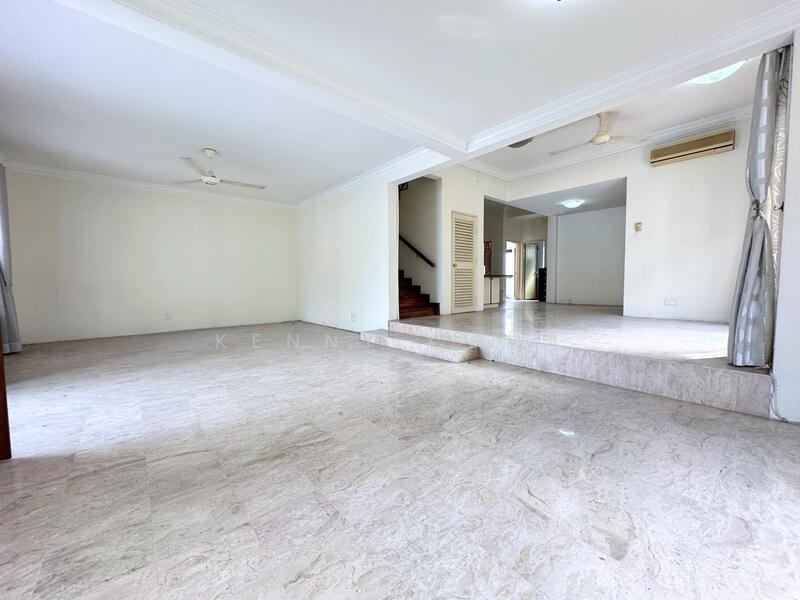 For Sale - Glenmarie Courts