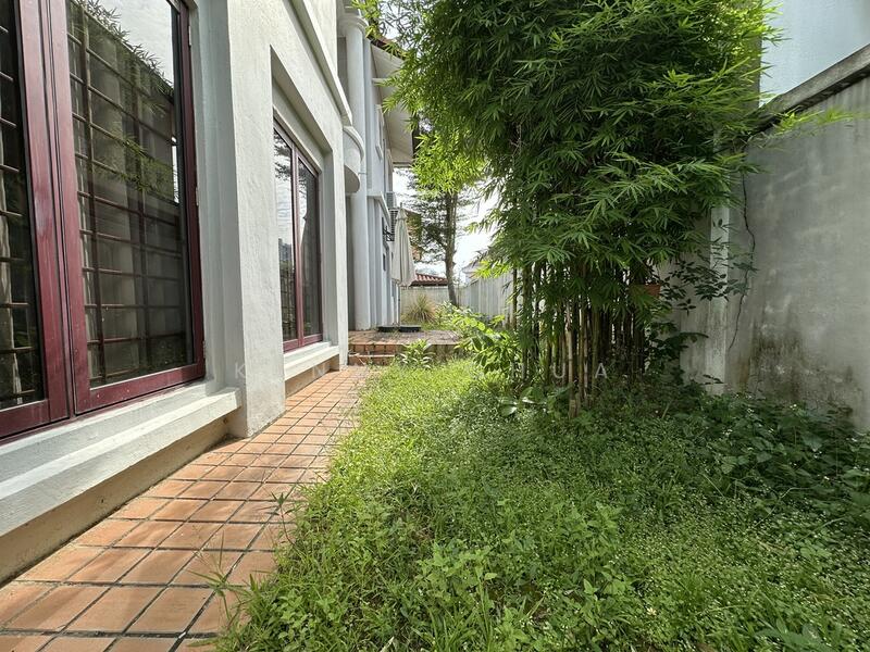 For Sale - Glenmarie Courts