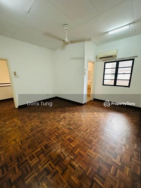 Untuk Dijual - Parkville